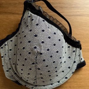 Underwire padded bra with polka dot and lace